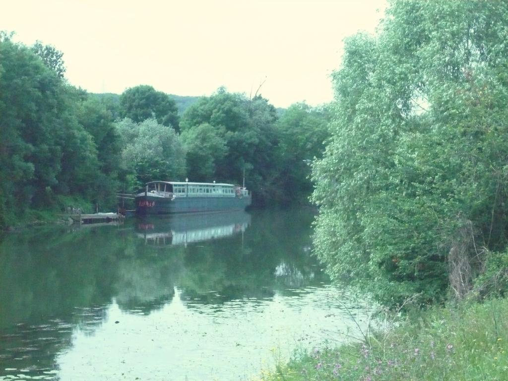 Bed and Breakfast Le Havre De Bennecourt Exterior foto